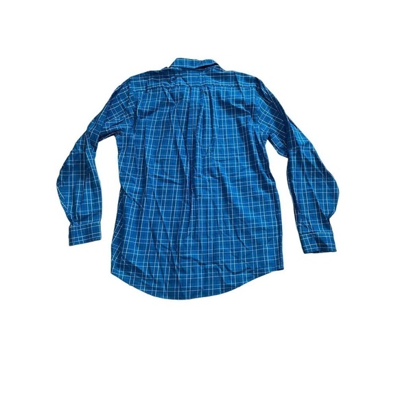 L.L. Bean Men's button up traditional fit shirt. Wrinkle Free. Size Medium - Picture 3 of 3